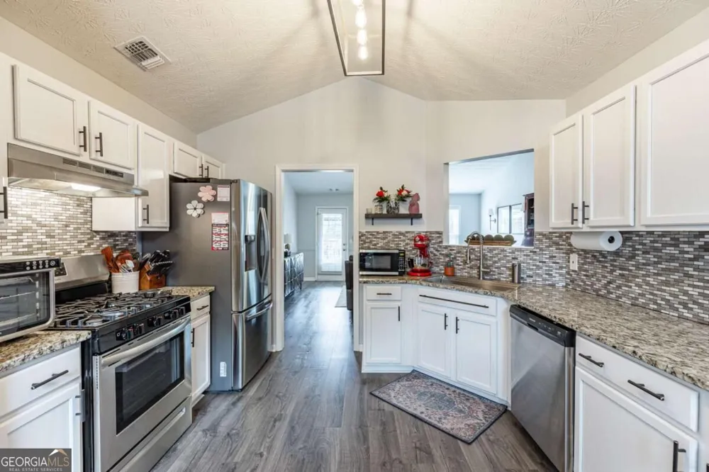 8860 Creekstone Place Gainesville, GA 30506
