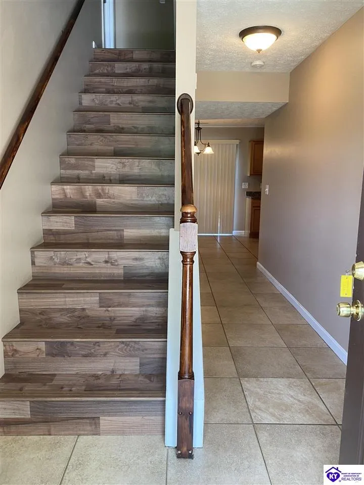 134 Boone Trace Radcliff, KY 40160