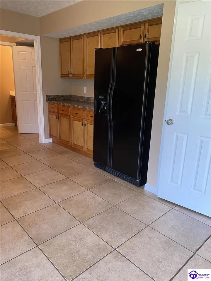 134 Boone Trace Radcliff, KY 40160