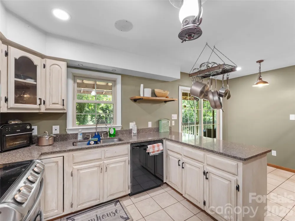 121 Churchill Downs Drive Fairview, NC 28730