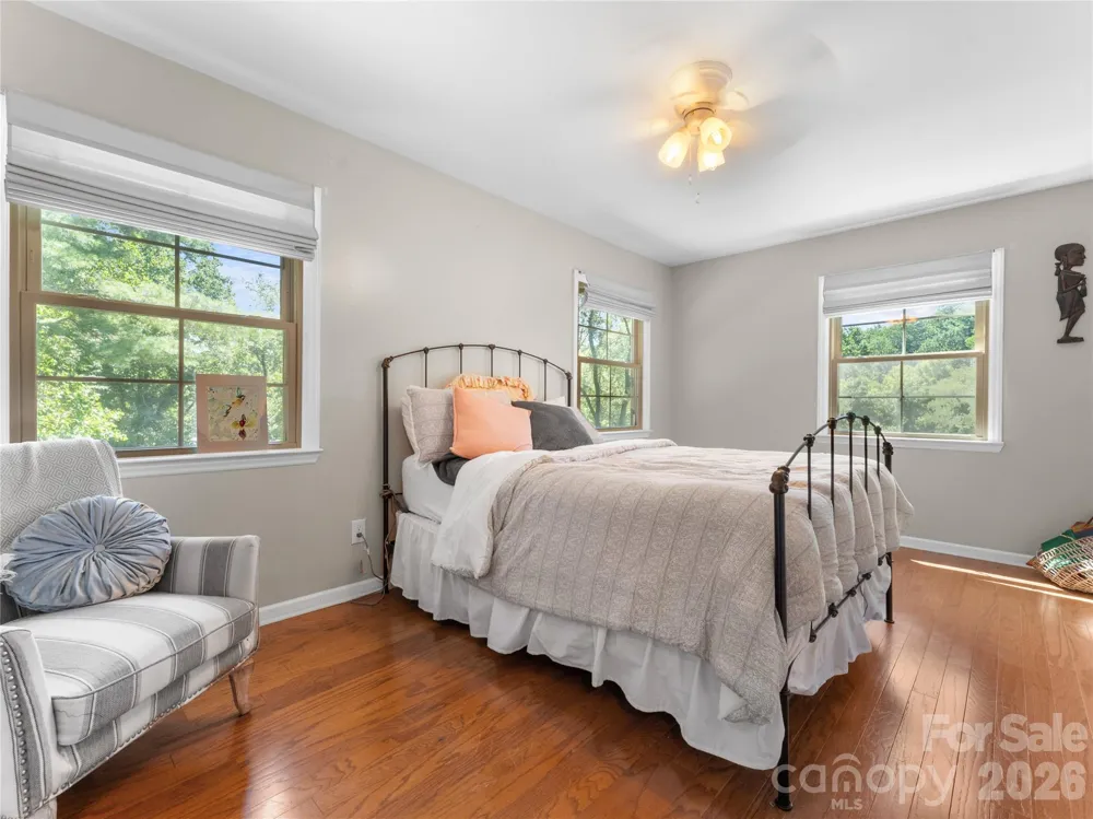 121 Churchill Downs Drive Fairview, NC 28730
