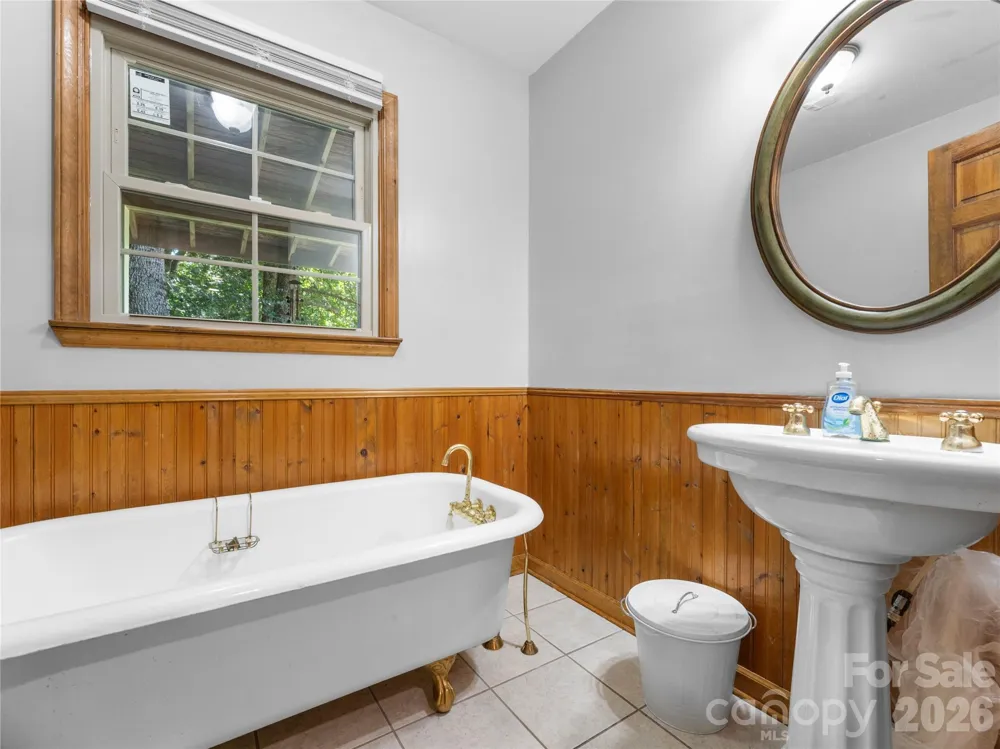 121 Churchill Downs Drive Fairview, NC 28730