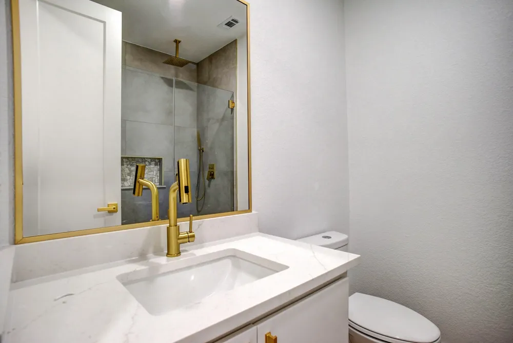 110 Mamalu Bastrop, TX 78602