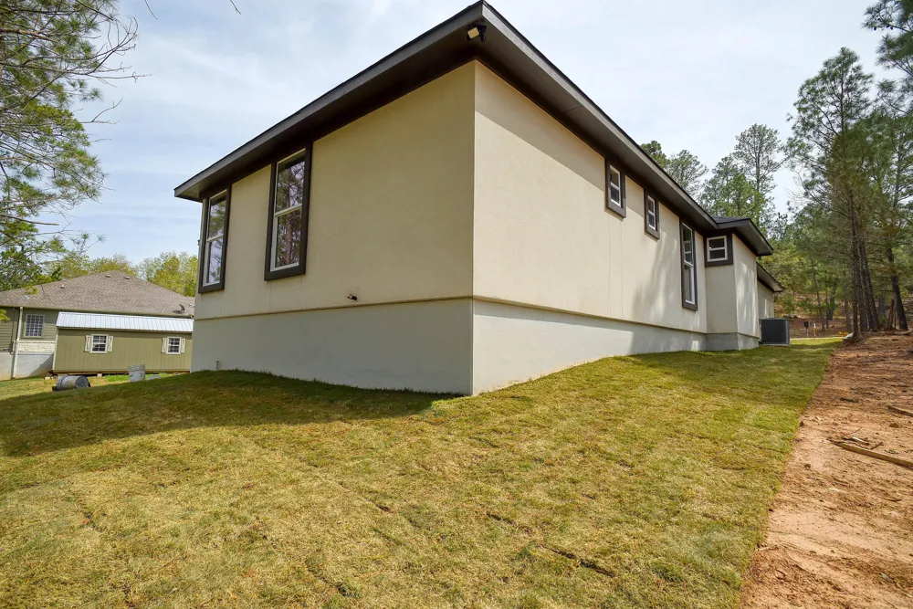 110 Mamalu Bastrop, TX 78602