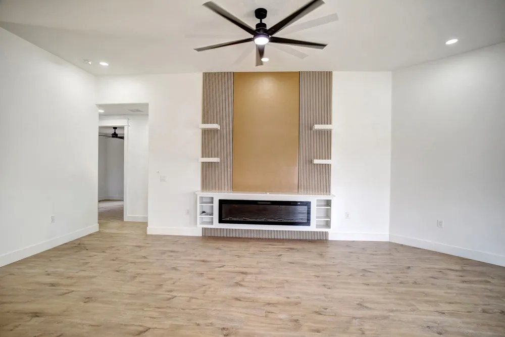 110 Mamalu Bastrop, TX 78602