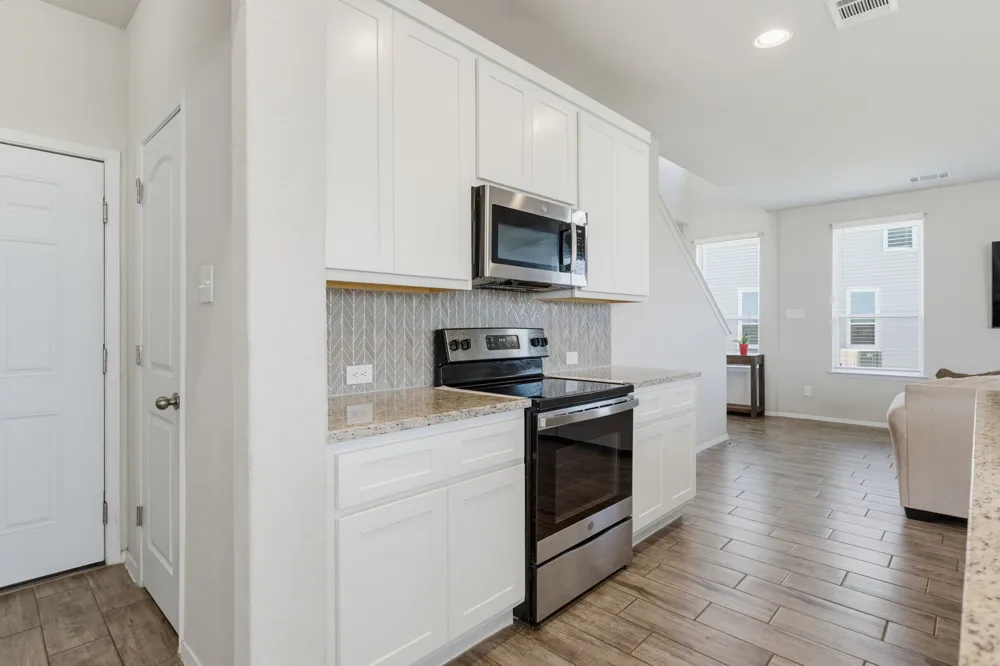 120 Blue Agate Court Jarrell, TX 76537
