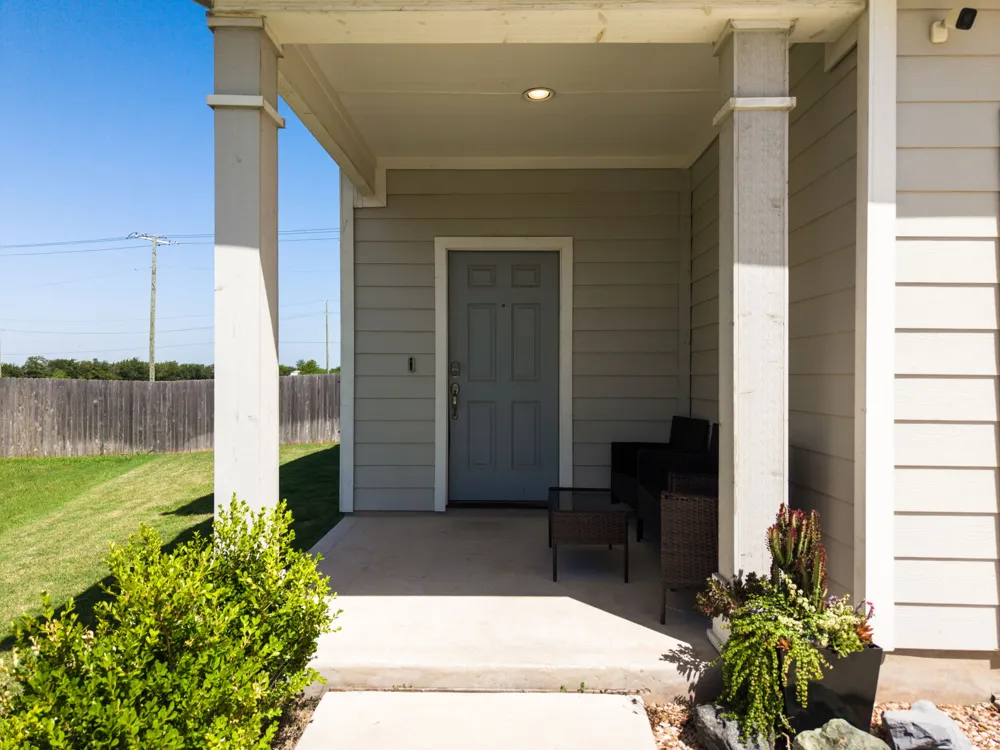 120 Blue Agate Court Jarrell, TX 76537