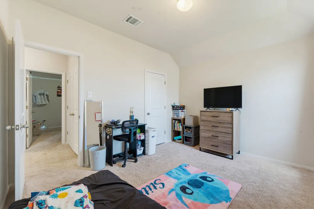 120 Blue Agate Court Jarrell, TX 76537