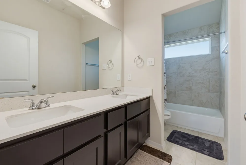 120 Blue Agate Court Jarrell, TX 76537