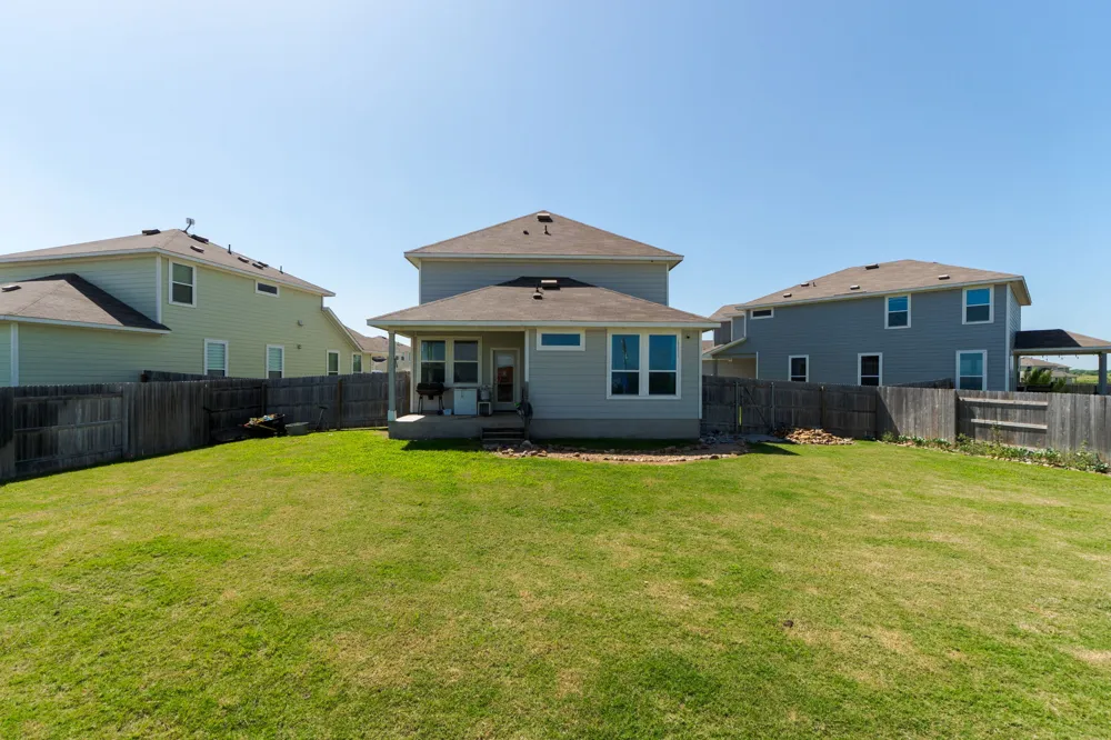 120 Blue Agate Court Jarrell, TX 76537