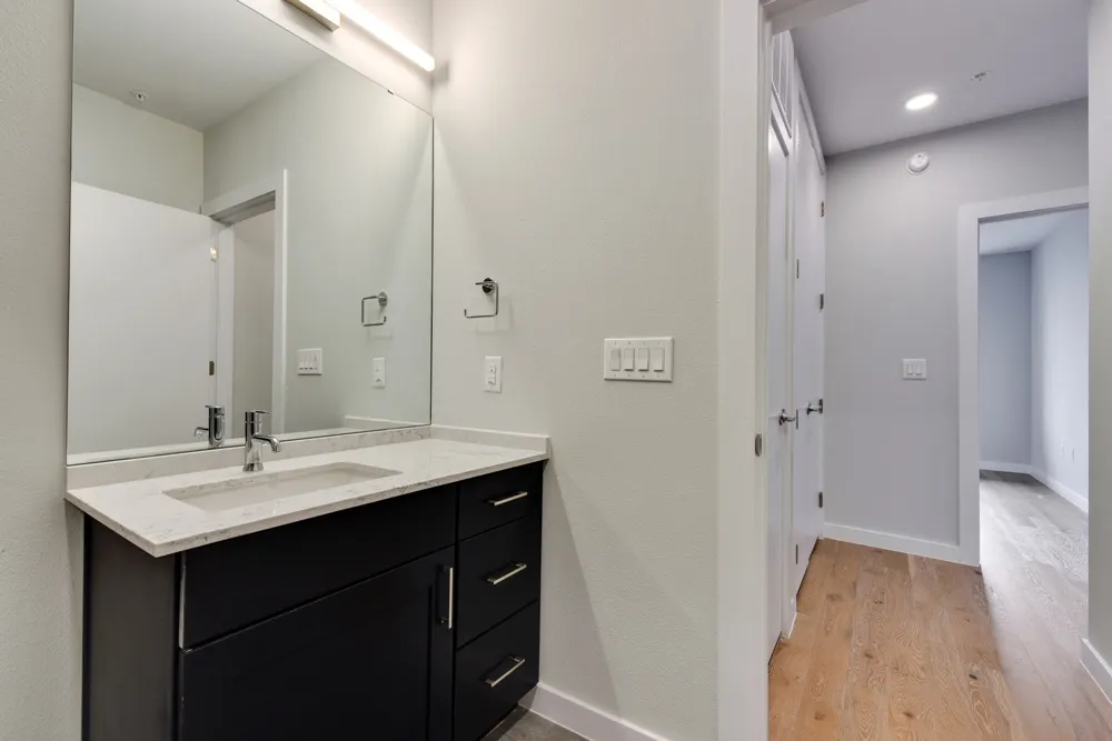 900 S 1st Street #307 Austin, TX 78704