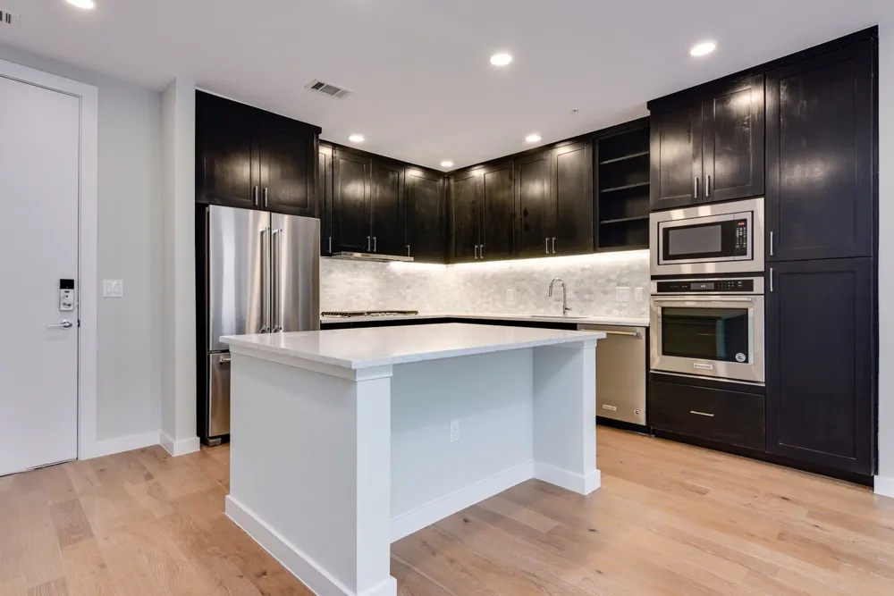 900 S 1st Street #307 Austin, TX 78704