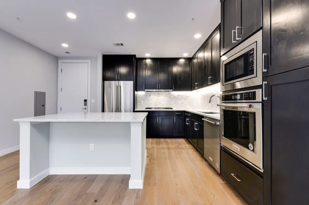 900 S 1st Street #307 Austin, TX 78704