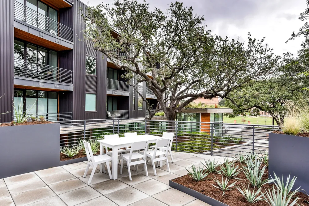 900 S 1st Street #307 Austin, TX 78704