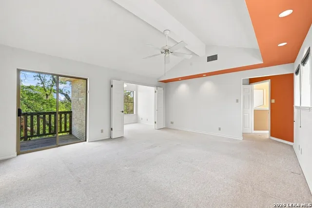 20623 HELOTES CREEK RD Helotes, TX 78023