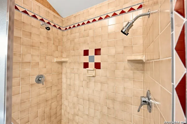 20623 HELOTES CREEK RD Helotes, TX 78023