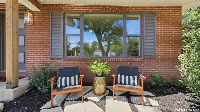 596 WILLOW AVE New Braunfels, TX 78130