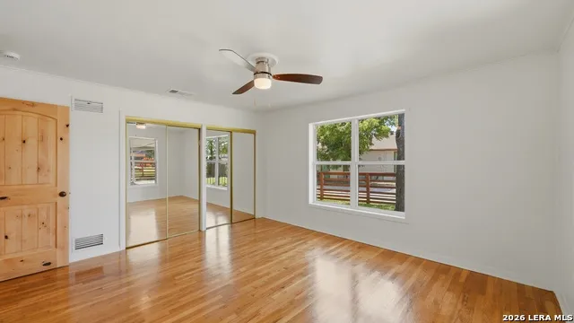 596 WILLOW AVE New Braunfels, TX 78130
