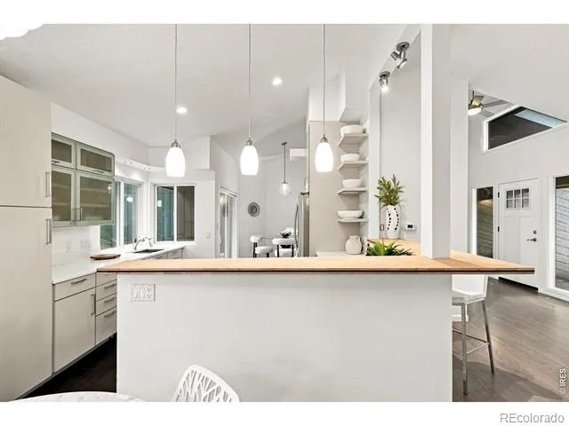 1969 Joslyn Court Boulder, CO 80304