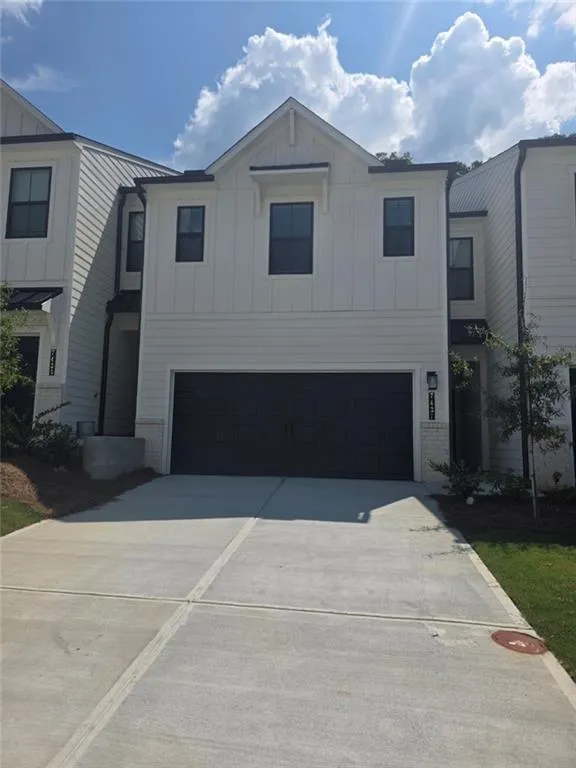 7437 Quinn Place #140 Flowery Branch, GA 30542