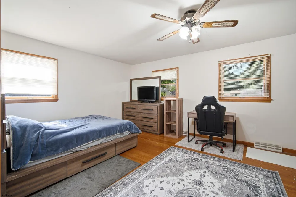 715 8th Ave Galloway Township, NJ 08205