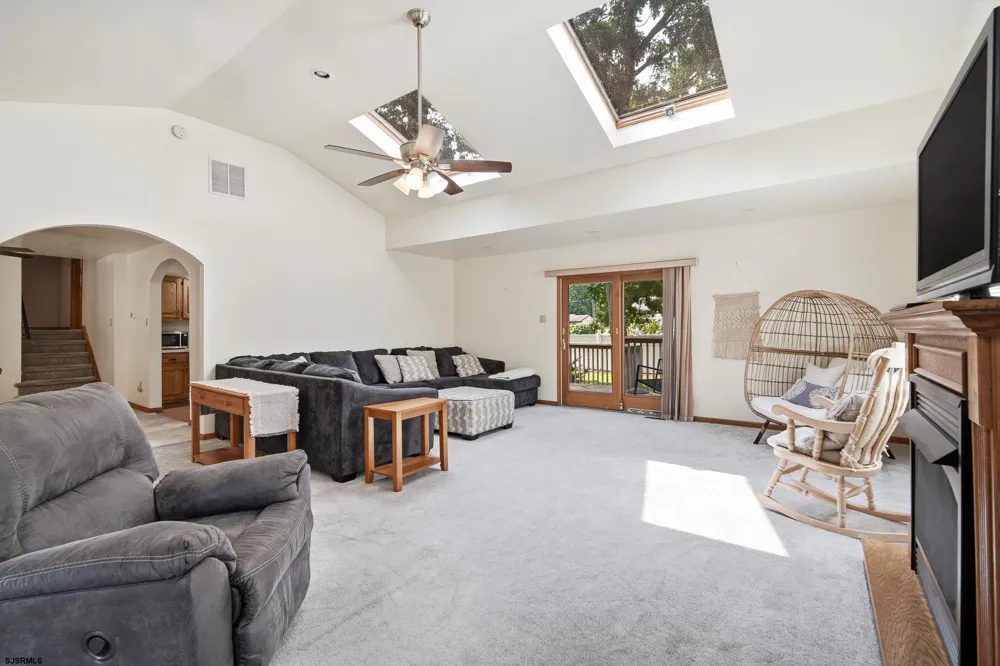 715 8th Ave Galloway Township, NJ 08205
