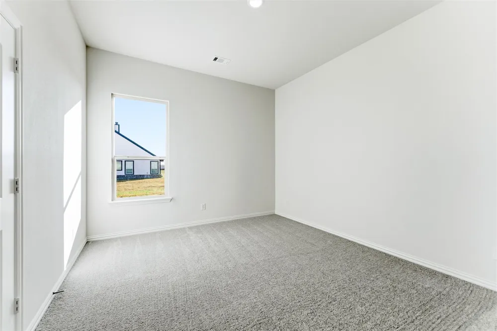 1030 County Road 200 Valley View, TX 76272