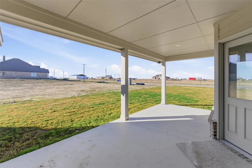 1030 County Road 200 Valley View, TX 76272