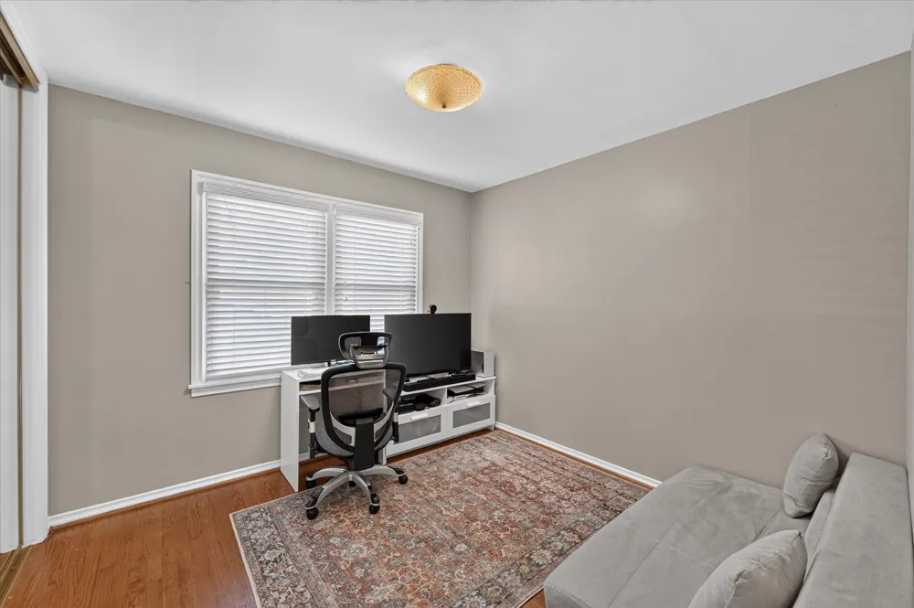 11214 Sinclair Avenue Dallas, TX 75218