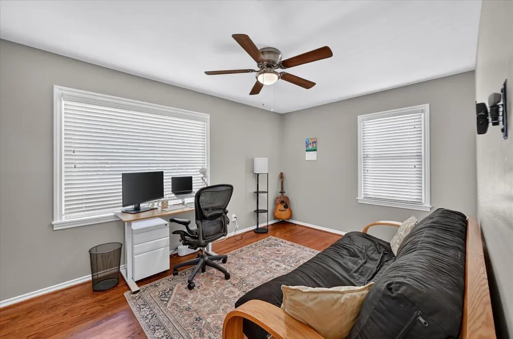 11214 Sinclair Avenue Dallas, TX 75218