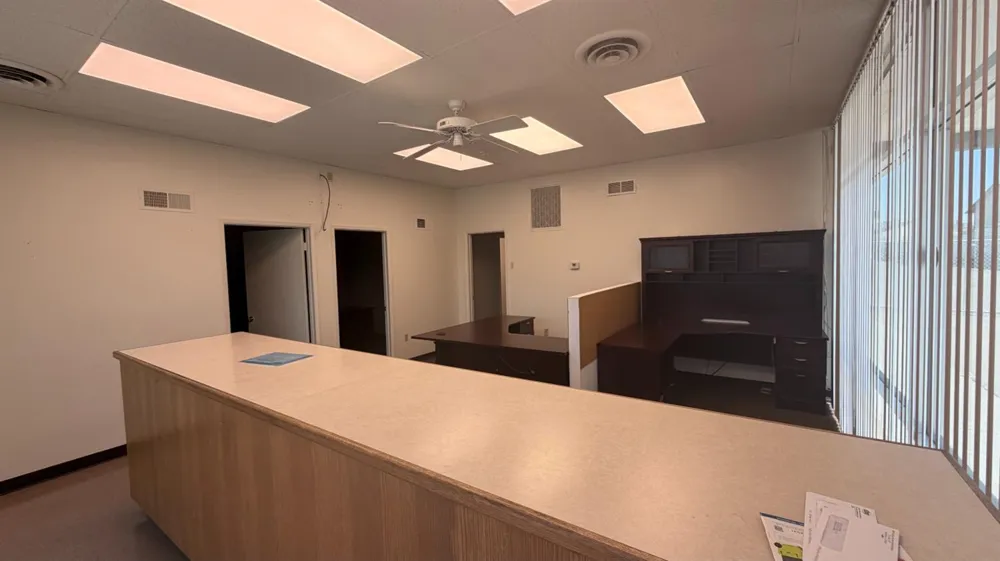 4723 E Olive Avenue Fresno, CA 93702