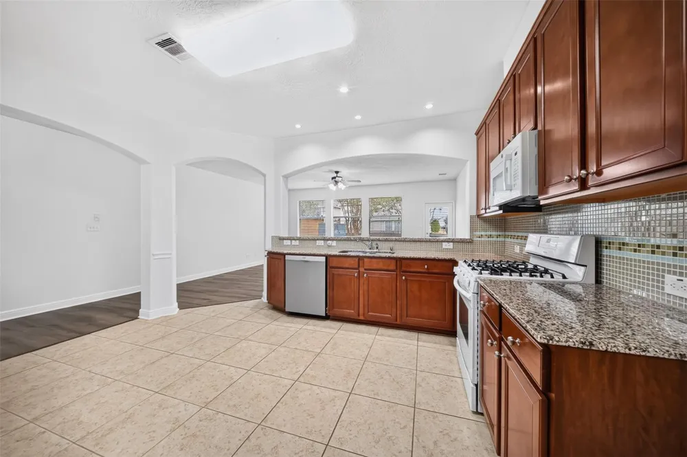 10510 Day Trail Lane Spring, TX 77379
