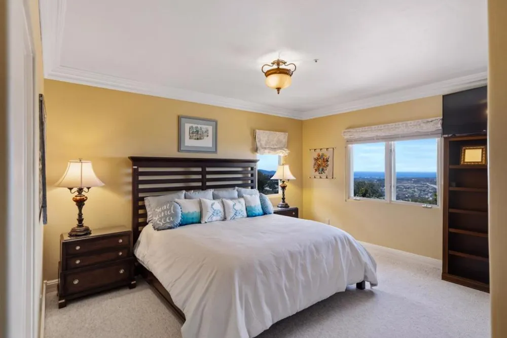 25548 Paseo De Cumbre Monterey, CA 93940