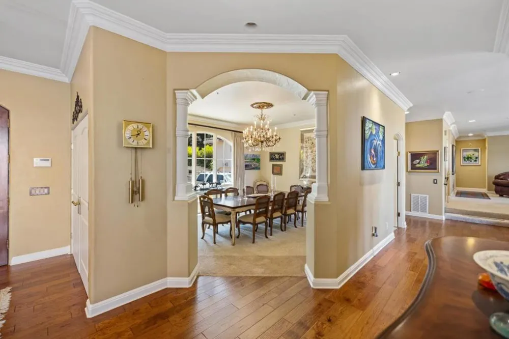 25548 Paseo De Cumbre Monterey, CA 93940