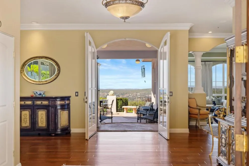 25548 Paseo De Cumbre Monterey, CA 93940