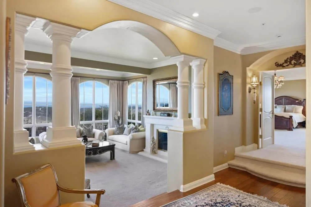 25548 Paseo De Cumbre Monterey, CA 93940