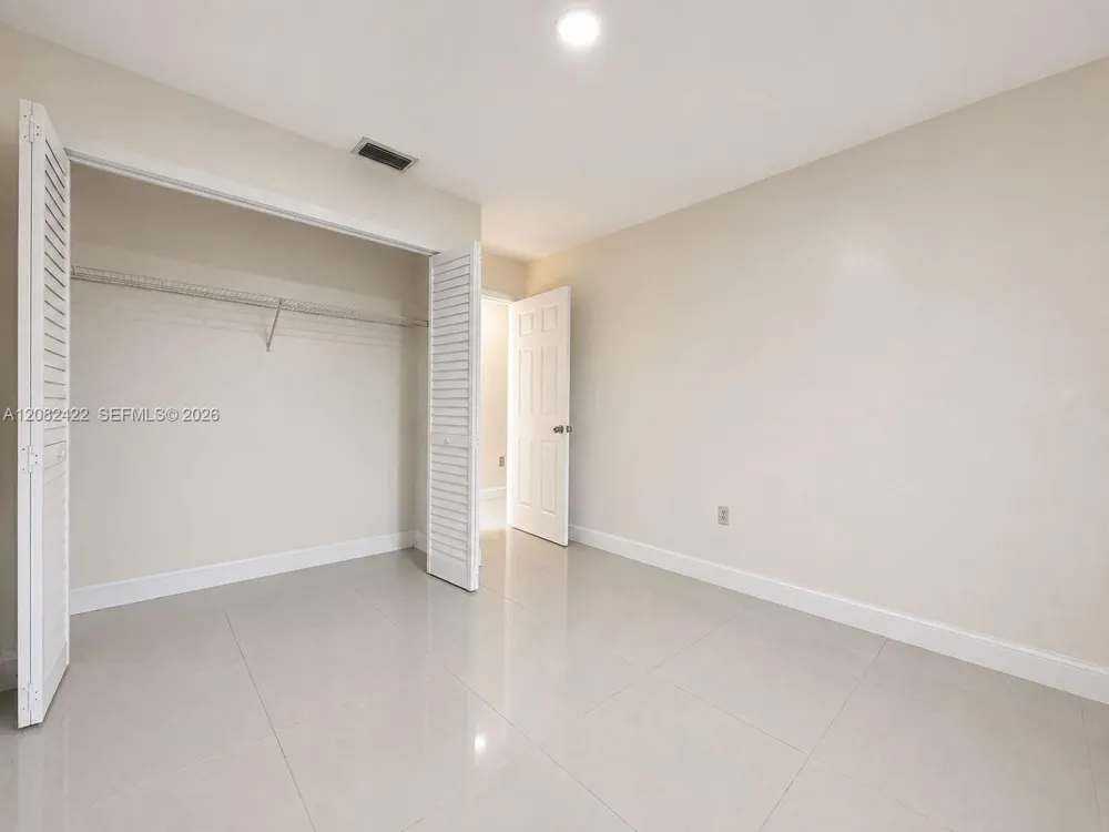 18155 SW 105th Ave Miami, FL 33157