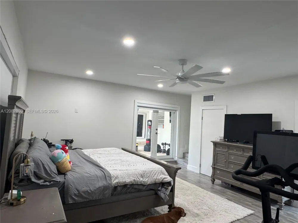 720 Wren Ave #0 Miami Springs, FL 33166