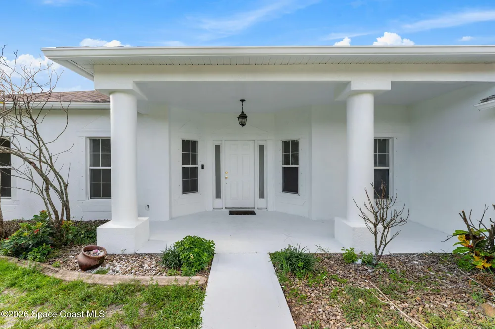 5313 Yaupon Holly Drive Cocoa, FL 32927