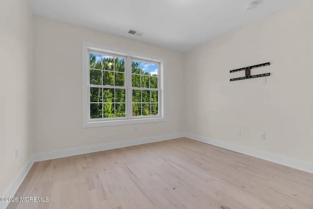 17 Kitchen Avenue Old Bridge, NJ 08857