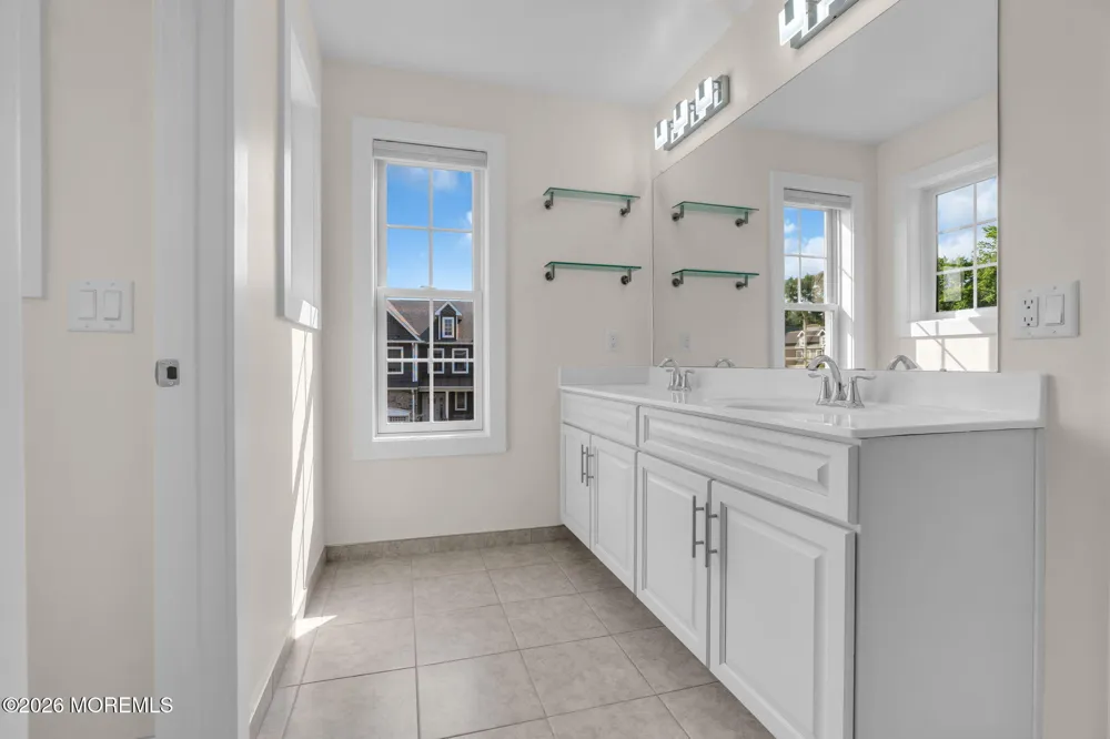 17 Kitchen Avenue Old Bridge, NJ 08857