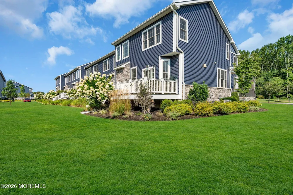 17 Kitchen Avenue Old Bridge, NJ 08857