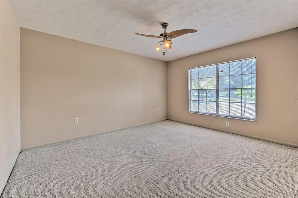 1802 CHERRY RIDGE LANE Brandon, FL 33511