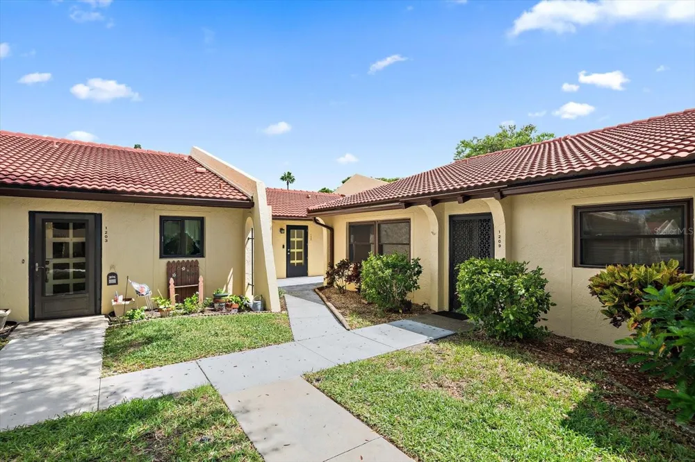 1205 56TH STREET W Bradenton, FL 34209