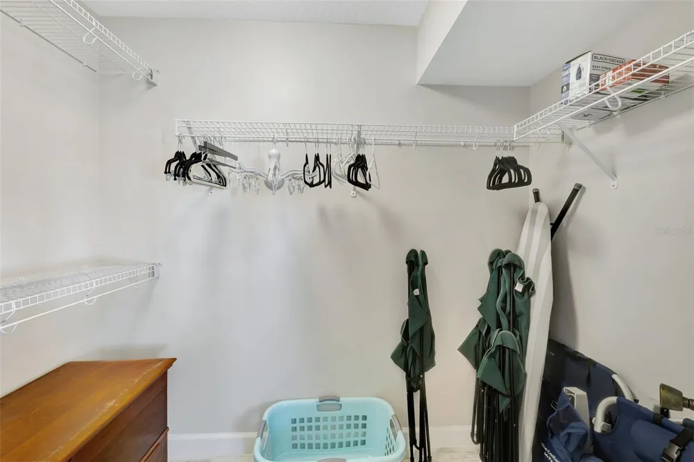 1130 W PEPPERTREE LANE #118 Sarasota, FL 34242
