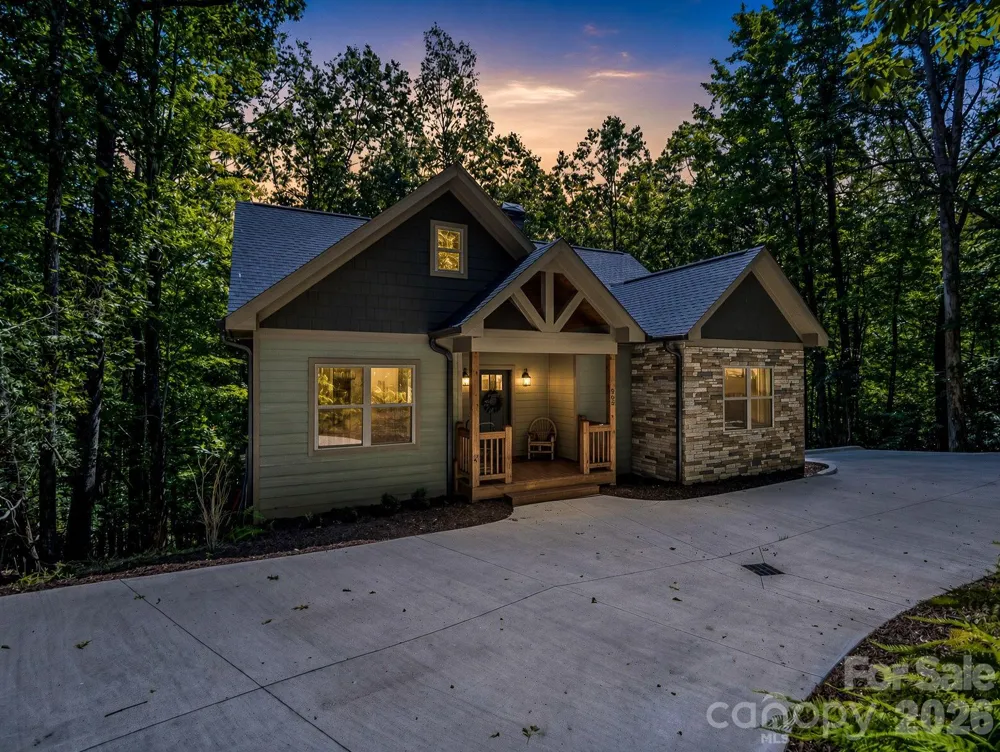365 Utsonati Lane Brevard, NC 28712