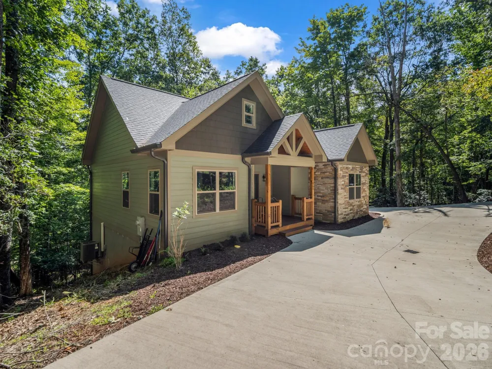 365 Utsonati Lane Brevard, NC 28712