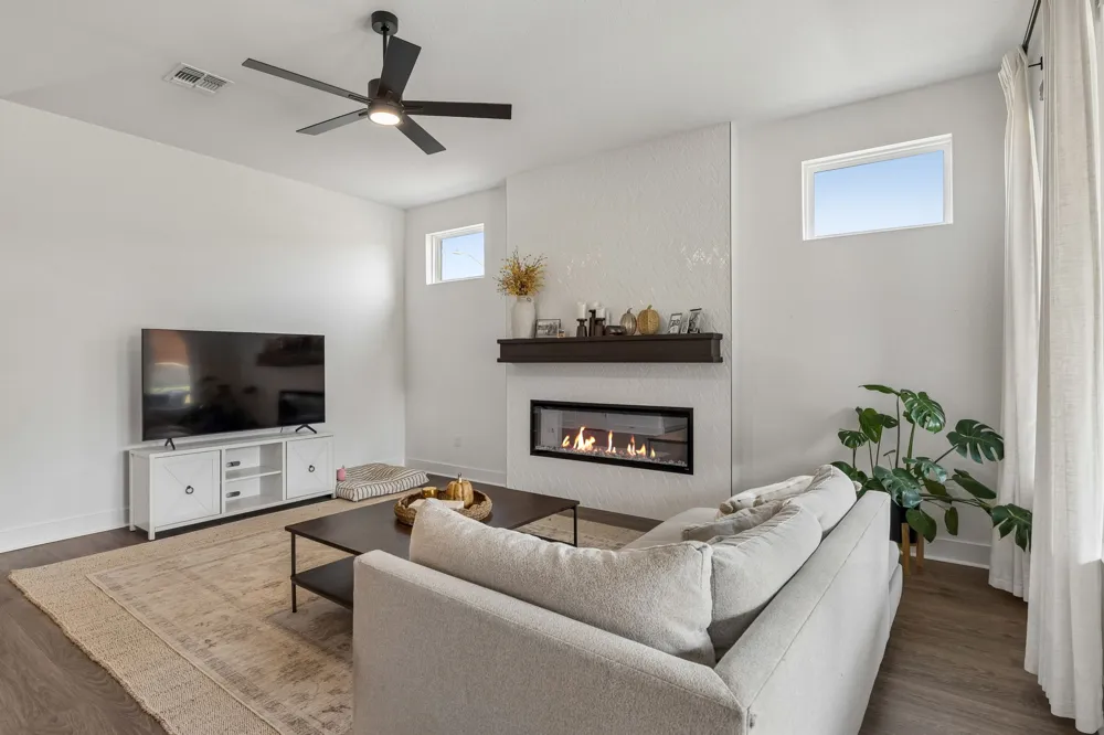 471 Diamondleaf Drive Buda, TX 78610