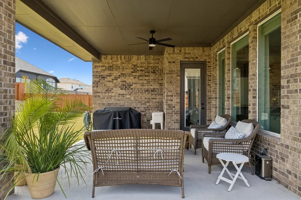 471 Diamondleaf Drive Buda, TX 78610