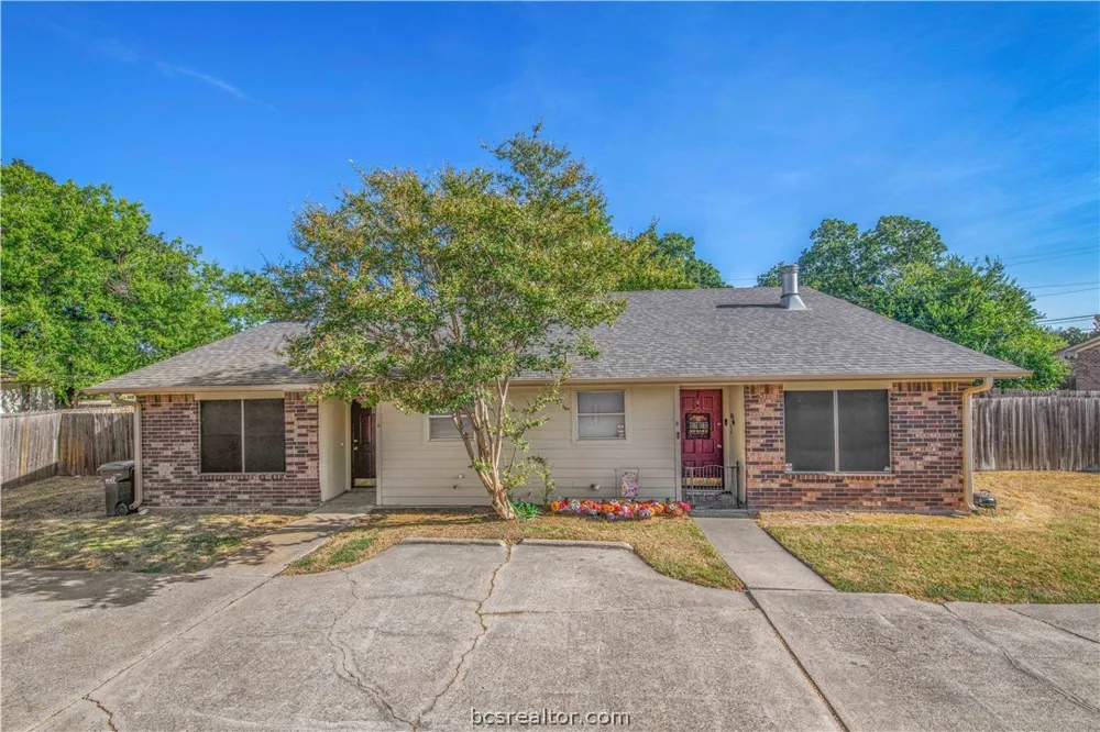 1205 April Bloom #A College Station, TX 77840